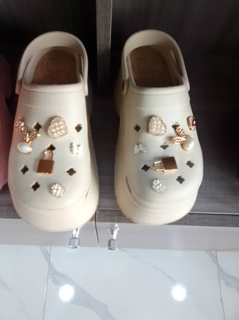 Crock's